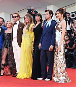 DontWorryDarling_Premiere_Italy_2022_MoreHQs_Group_283329.jpg