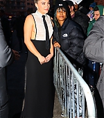 AGoodPerson_NYCPremiere_AttendingFans_March2023_281129.jpg